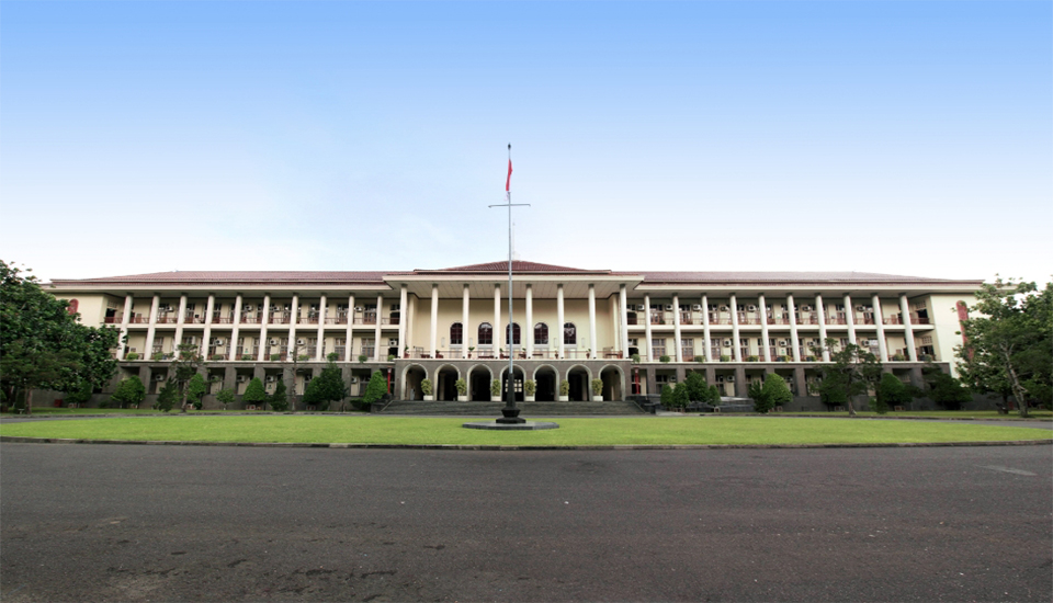 Universitas Gadjah Mada (UGM)