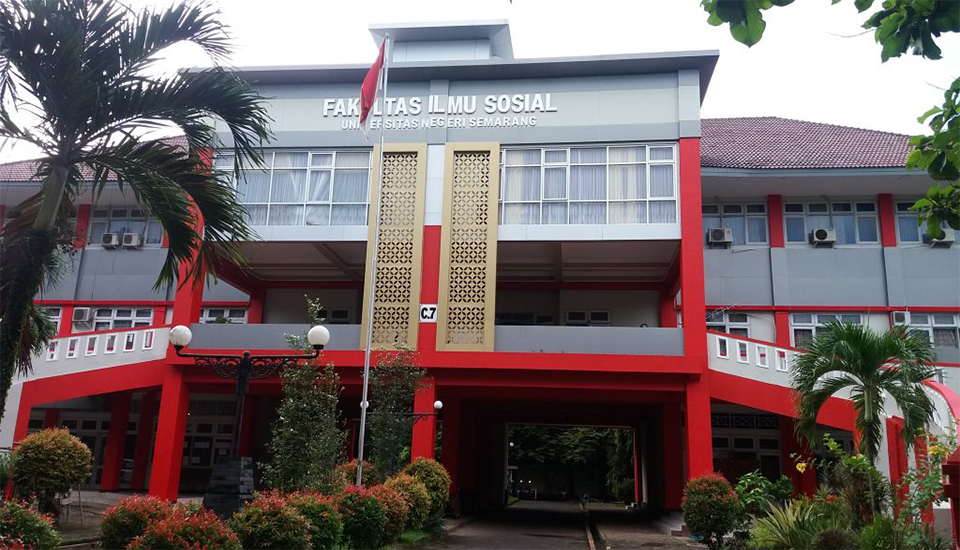 Universitas Negeri Semarang (UNNES)