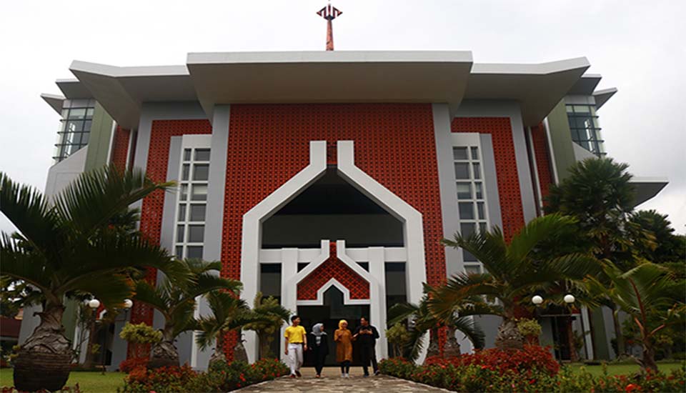 Universitas Pendidikan Indonesia (UPI)