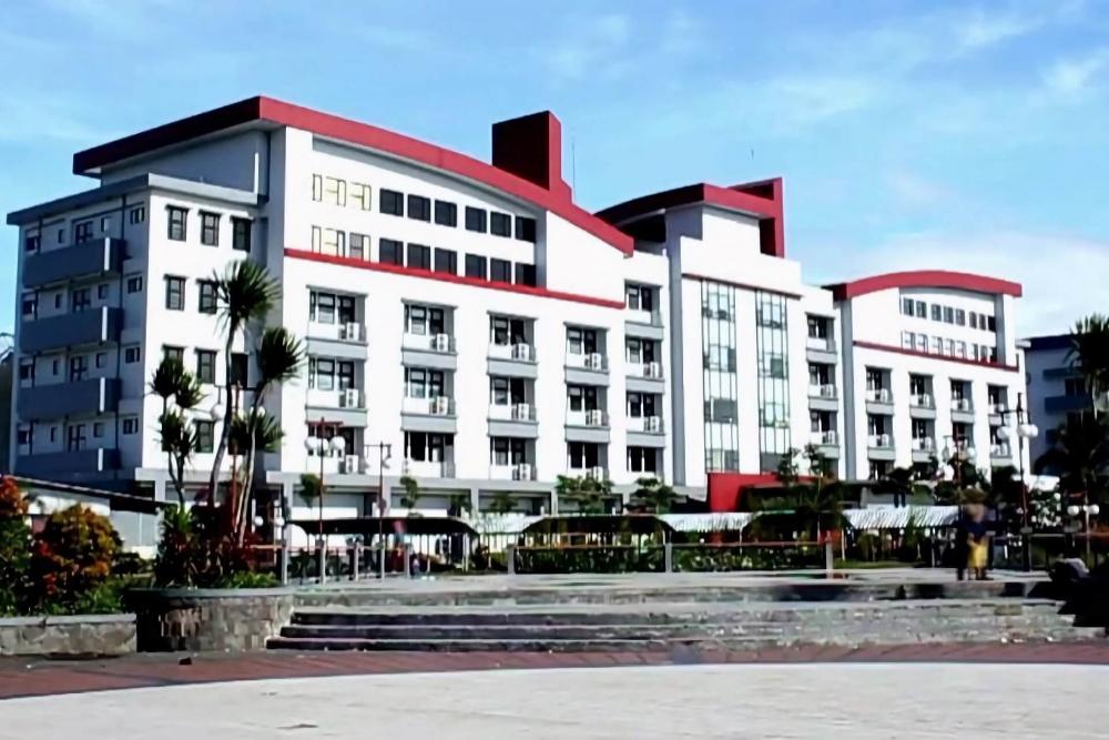 daftar kampus di surabaya