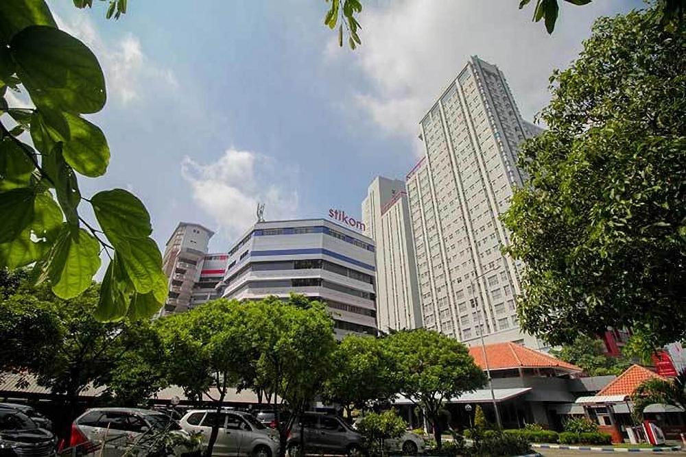 kampus swasta di surabaya