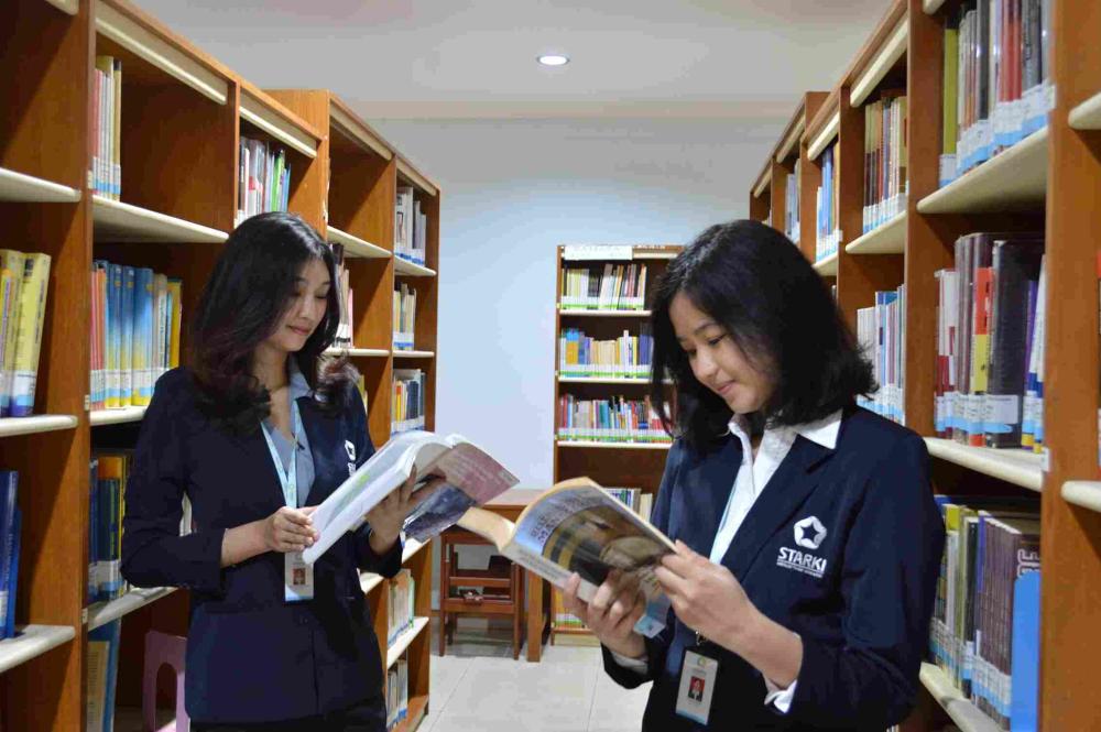 Sekolah Tinggi Ilmu Komunikasi dan Sekretari Tarakanita (STARKI) - Kota Jakarta Timur