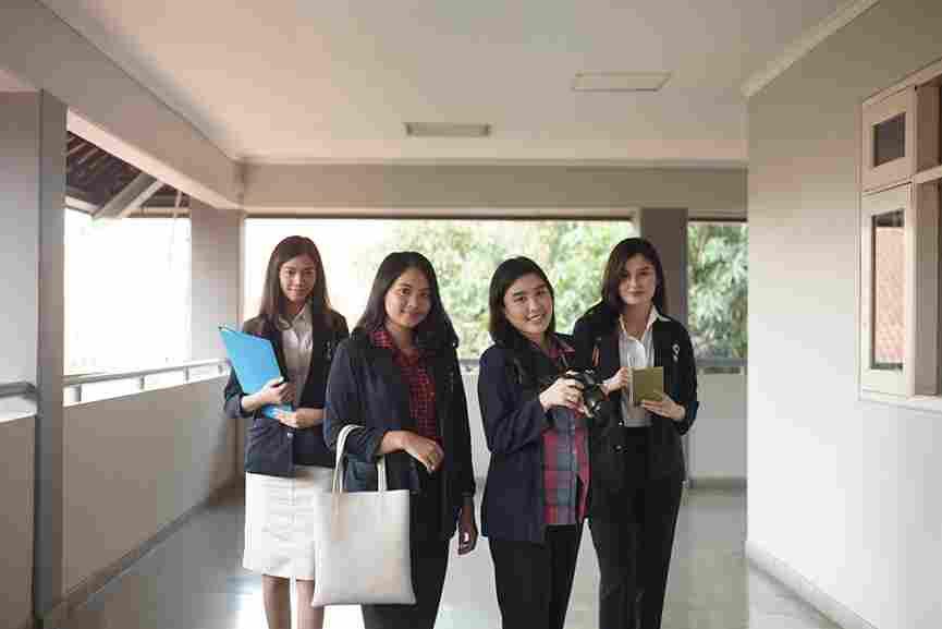 Foto Universitas