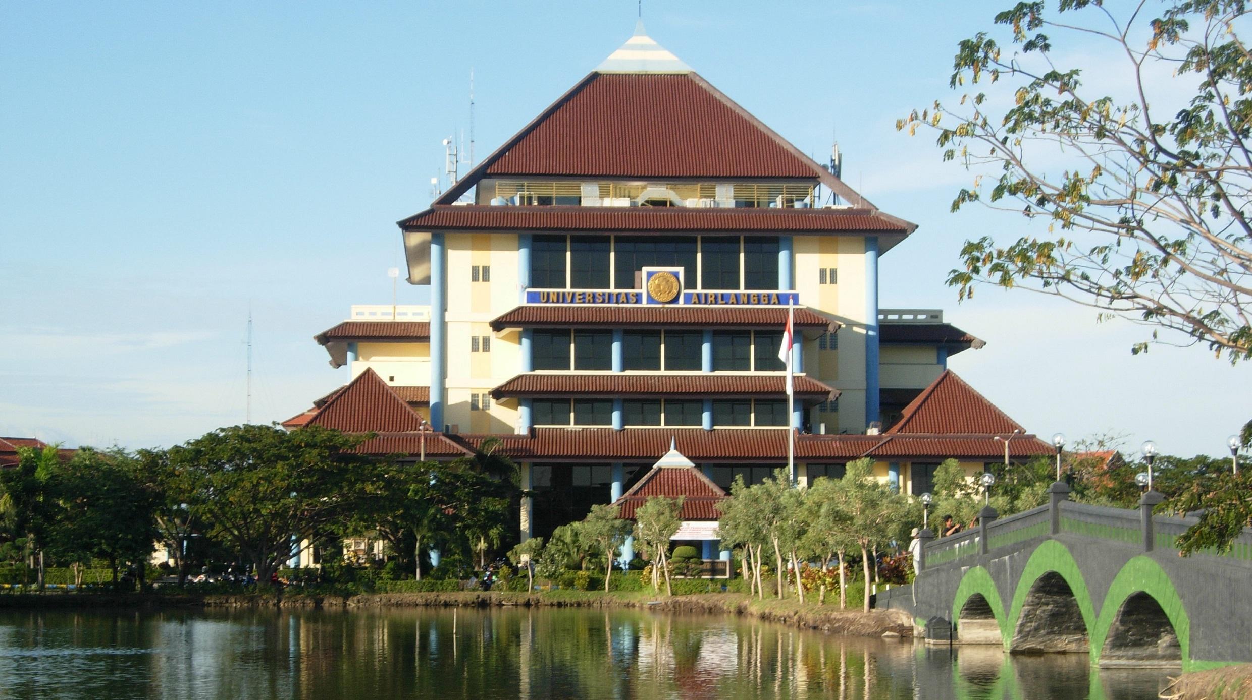 Adalah Universitas Airlangga sebuah PTN di Jawa Timur yang konsisten berada dijajaran peringkat atas PTN PTN terbaik di negeri ini